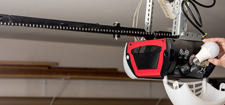 automatic garage door opener repair in Los Alamitos